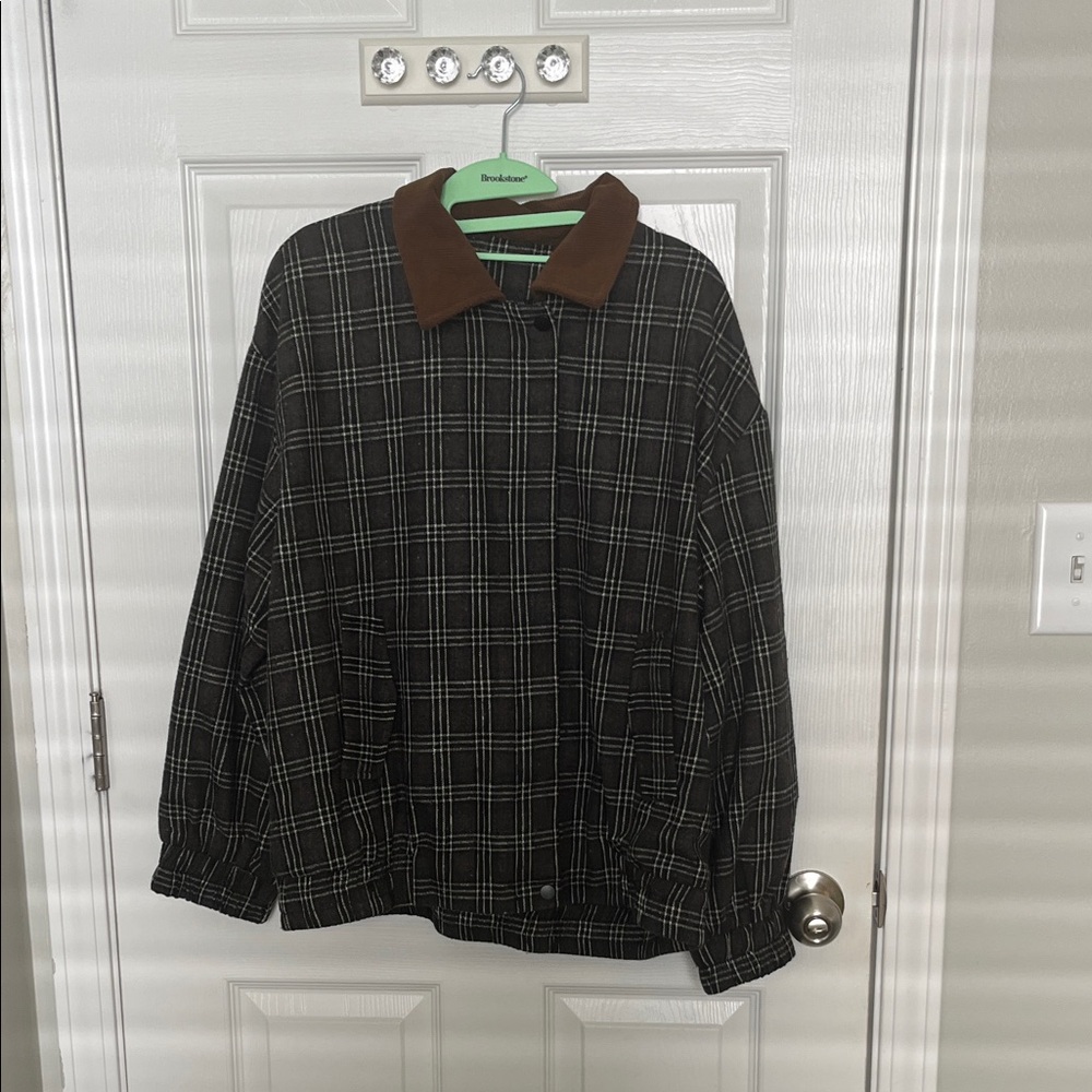 Women's TartsnPlaid Jacket with Brown Collar and Skirt